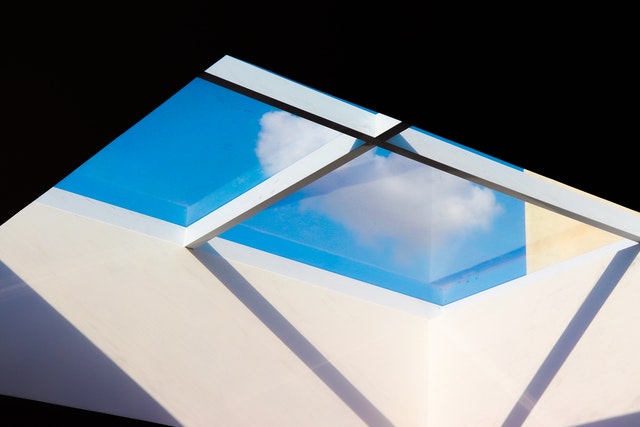 What’s the Difference Between a Skylight and a Sun Tunnel?