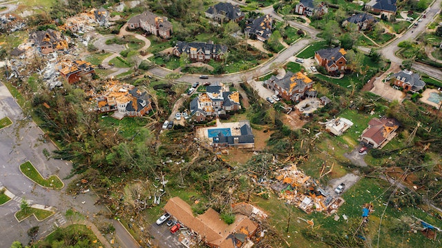hurricane damage to residential neighborhood